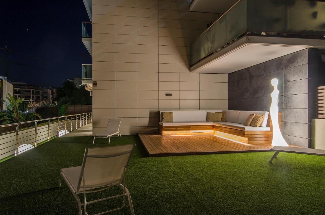 Sitges Spaces Garden Paradise 3 Bedroom, 3 Bathroom, Huge Private Garden-Terrace, Pool- Sleeps Up To 8 Экстерьер фото