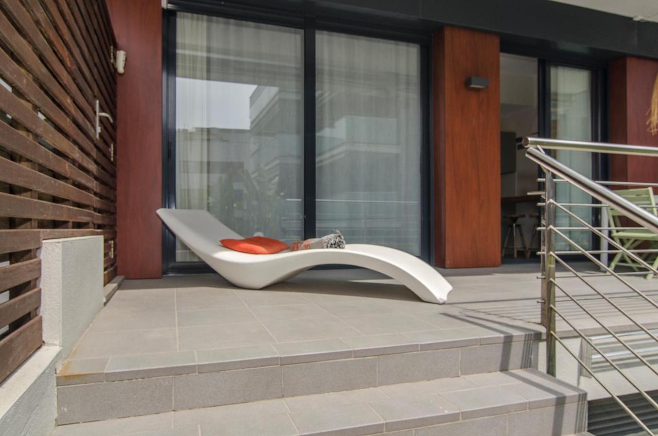 Sitges Spaces Garden Paradise 3 Bedroom, 3 Bathroom, Huge Private Garden-Terrace, Pool- Sleeps Up To 8 Экстерьер фото