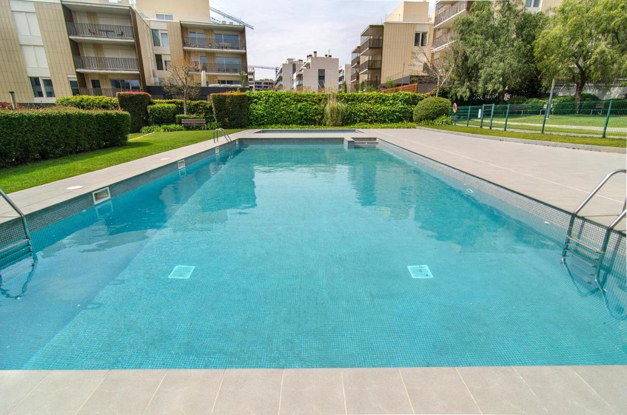 Sitges Spaces Garden Paradise 3 Bedroom, 3 Bathroom, Huge Private Garden-Terrace, Pool- Sleeps Up To 8 Экстерьер фото